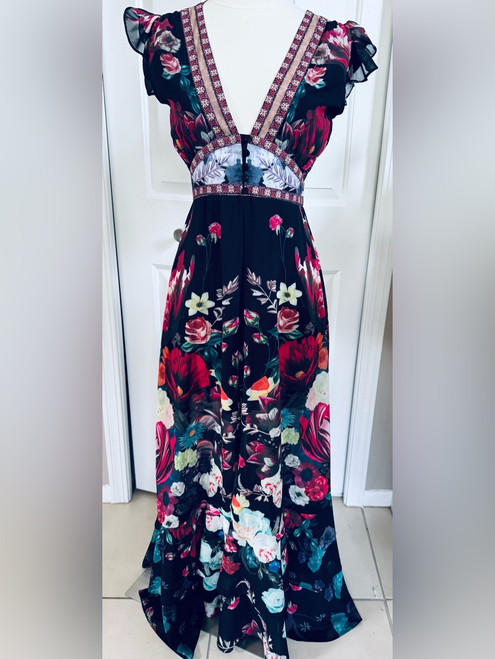 Dalia McPhee gorgeous Floral Black Maxi Dress with Red, Pink and Blue Blooms S